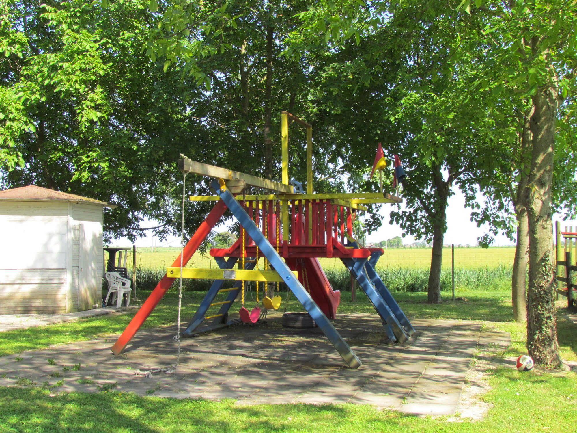 Agriturismo Ca' Alleata Caorle Bagian luar foto